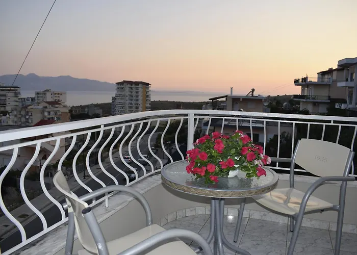 Isabela Apartments