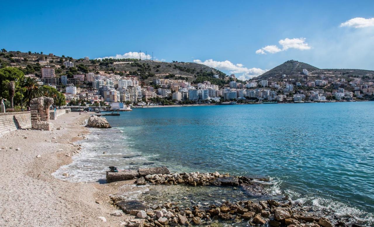 Isabela * Sarande