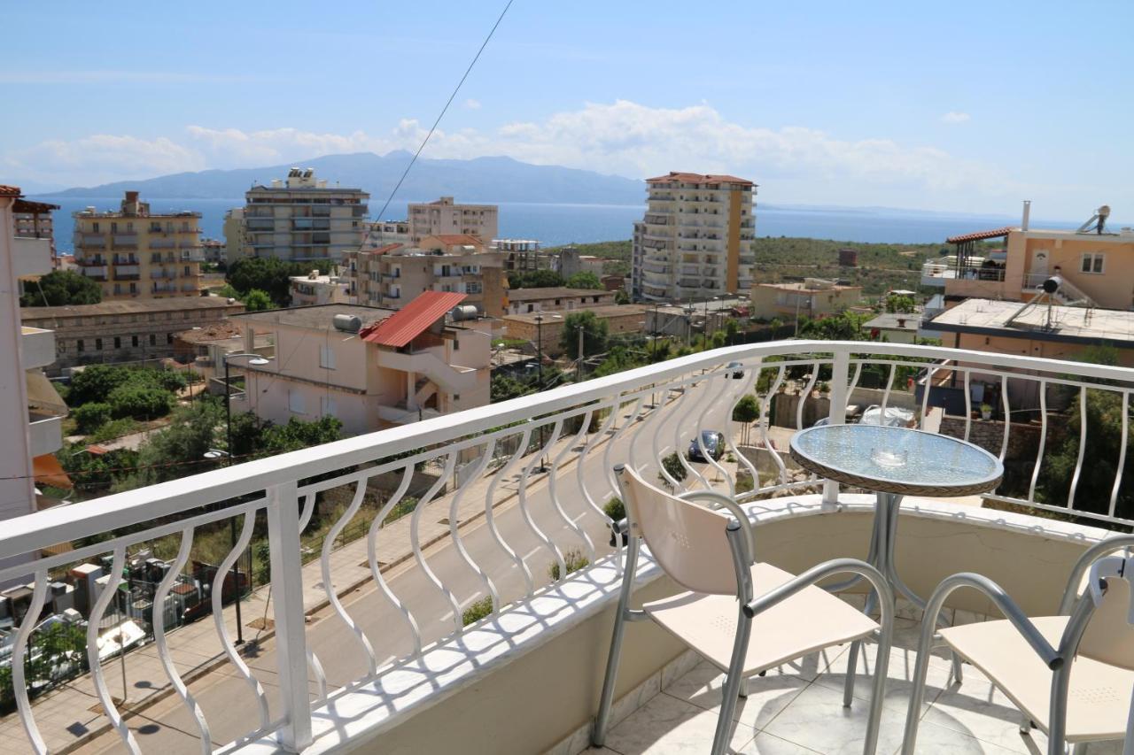 Isabela Apartment *